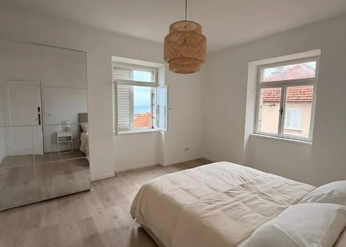 Apartment Adriatic View Oceanfront • Walk To Old Town